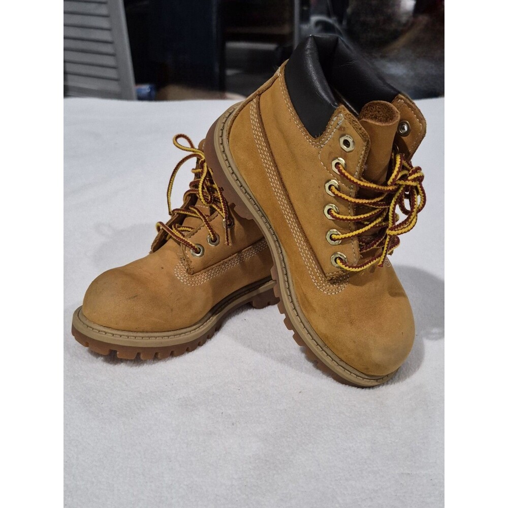 Timberland Lace Waterproof Wheat Boots Size 10 Toddler